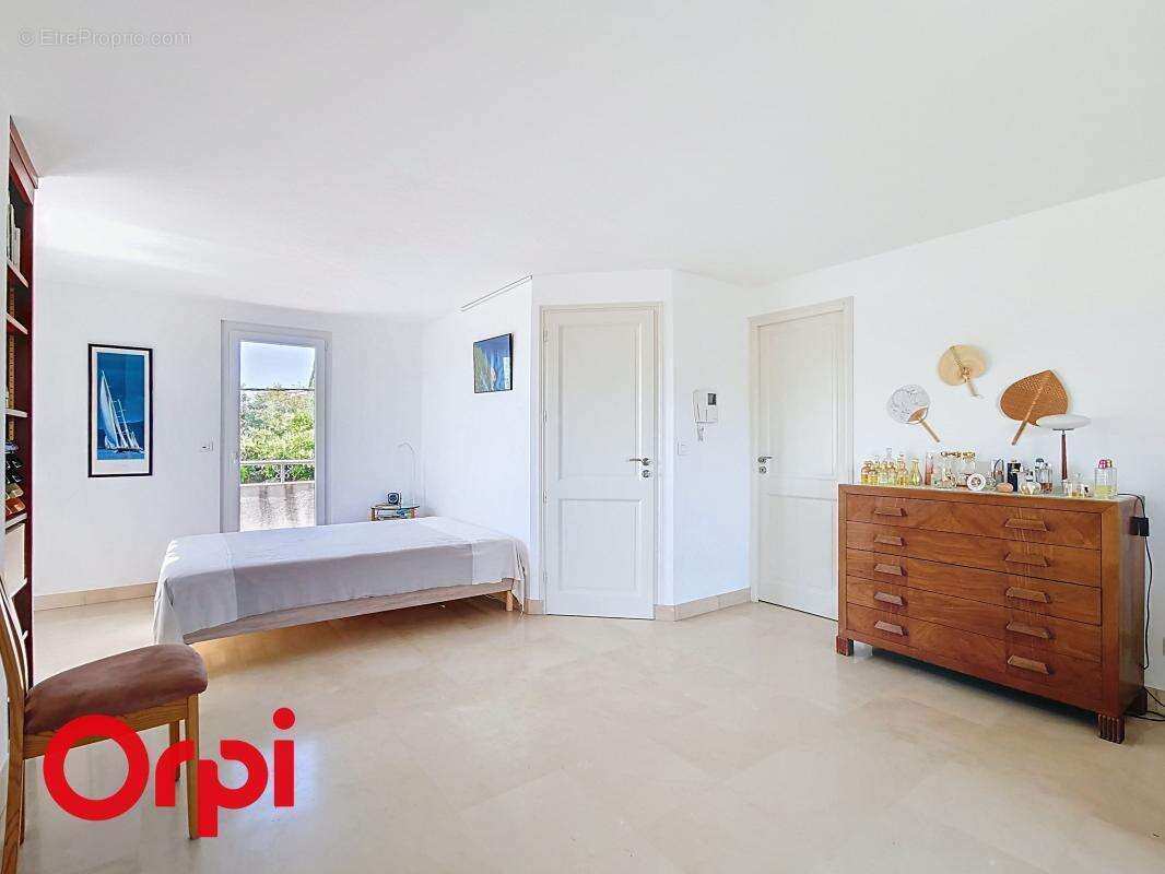 Maison à LA CADIERE-D&#039;AZUR