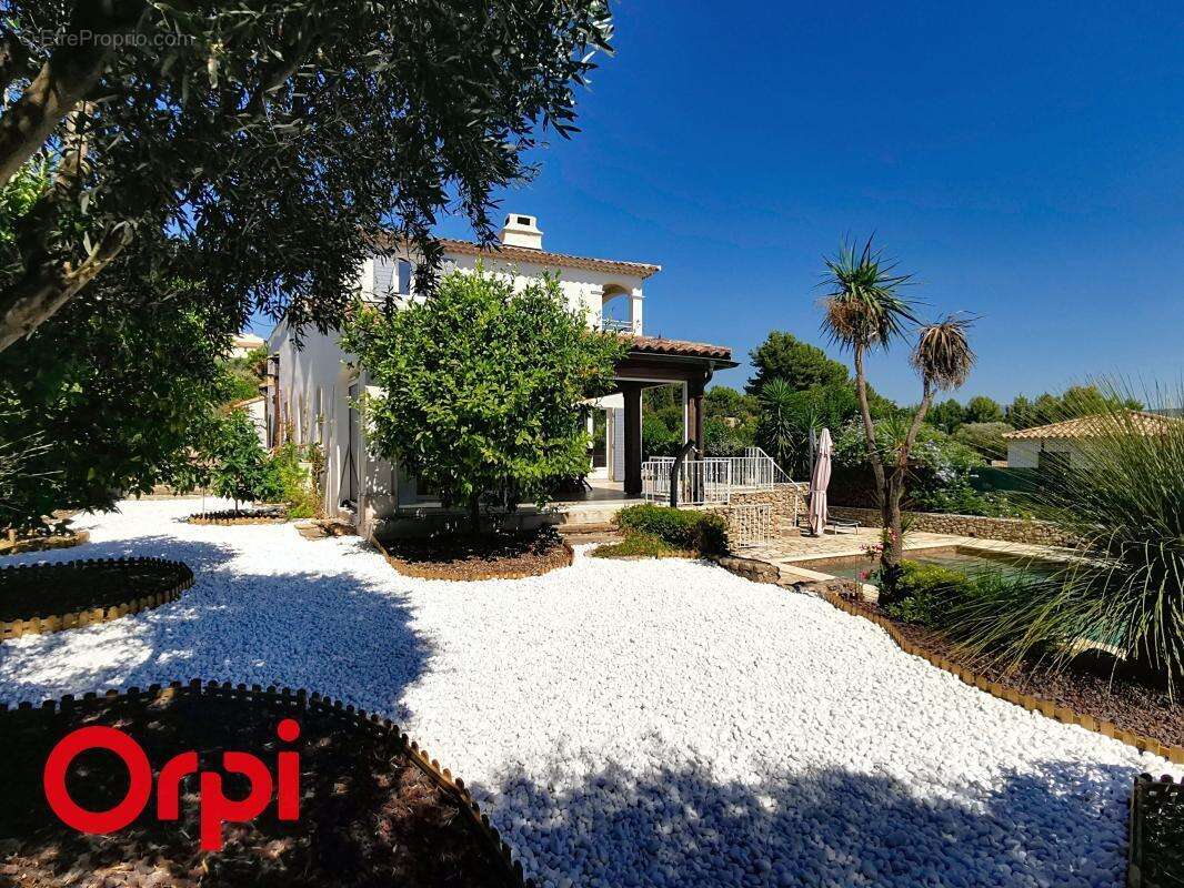 Maison à LA CADIERE-D&#039;AZUR