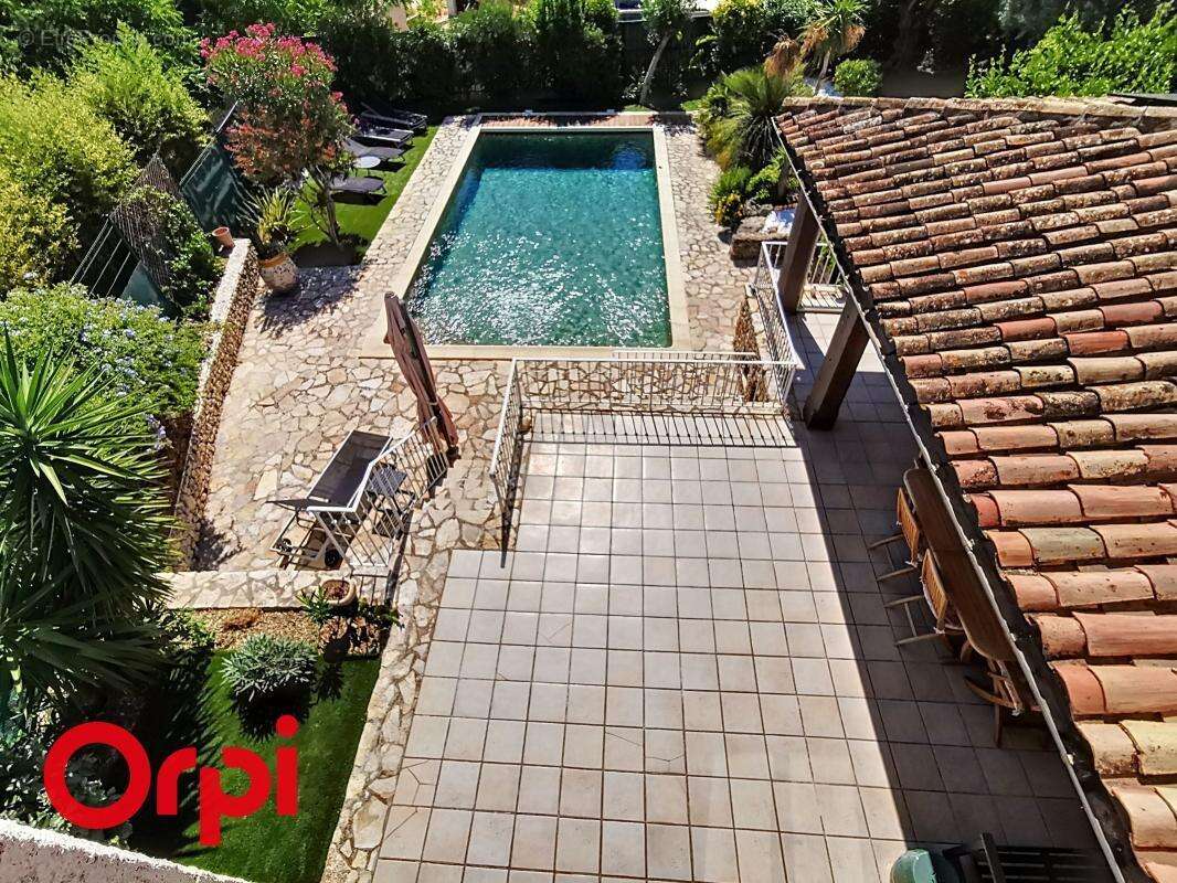 Maison à LA CADIERE-D&#039;AZUR