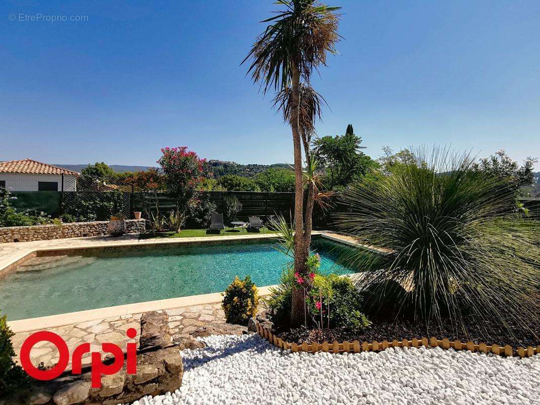 Maison à LA CADIERE-D&#039;AZUR