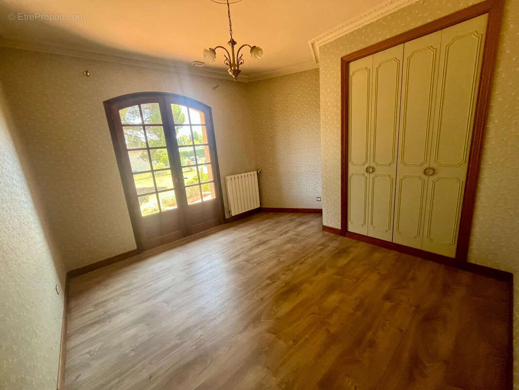 Maison à CASTELMAUROU