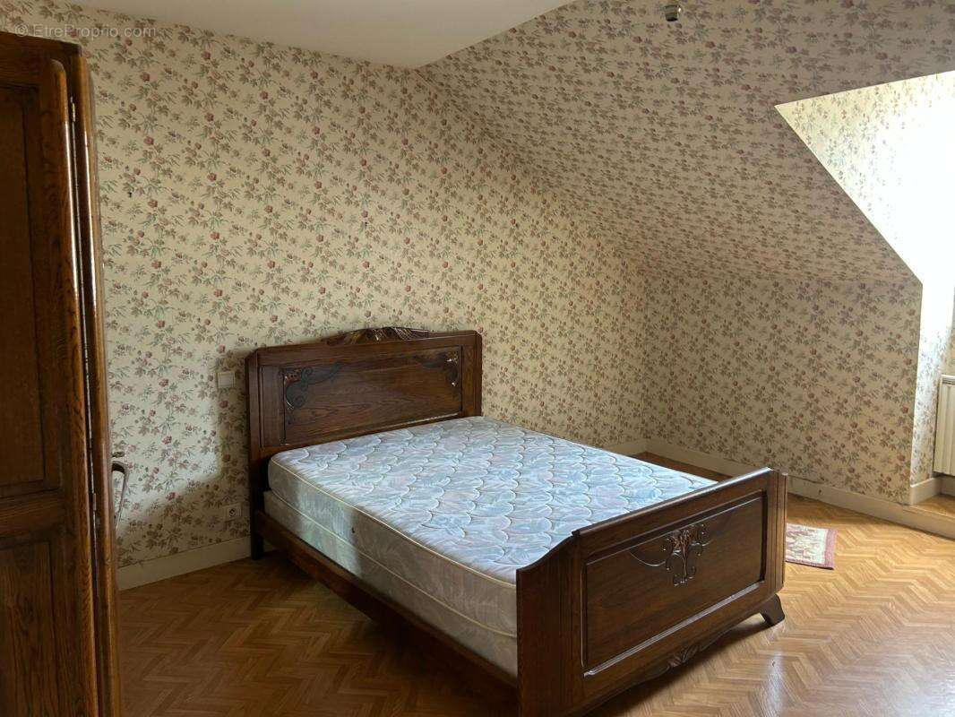 Maison à SAINT-MARCEL