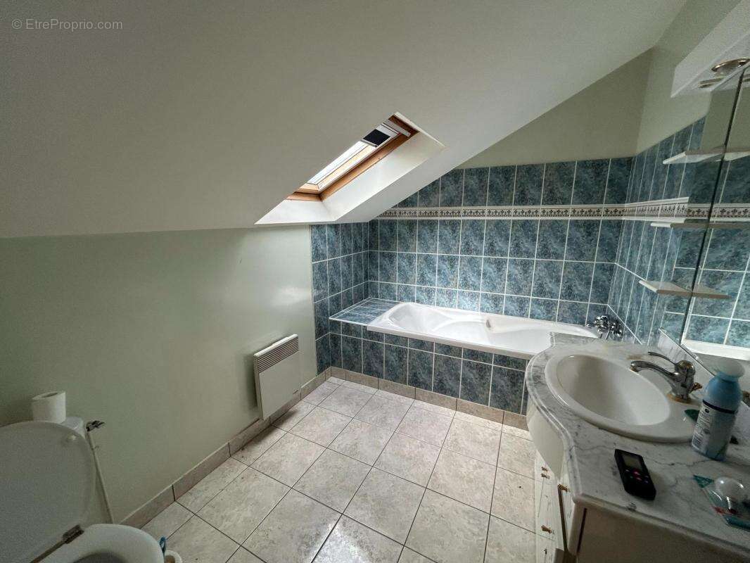 Maison à SAINT-MARCEL