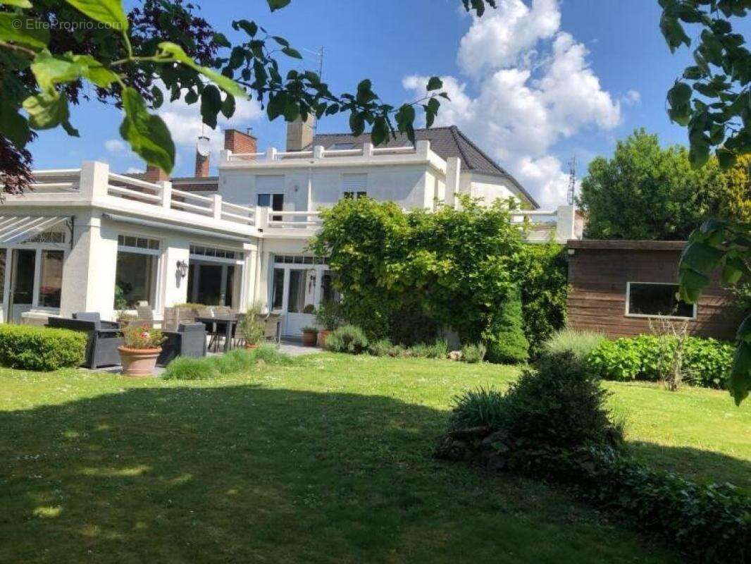 Maison à COURCHELETTES