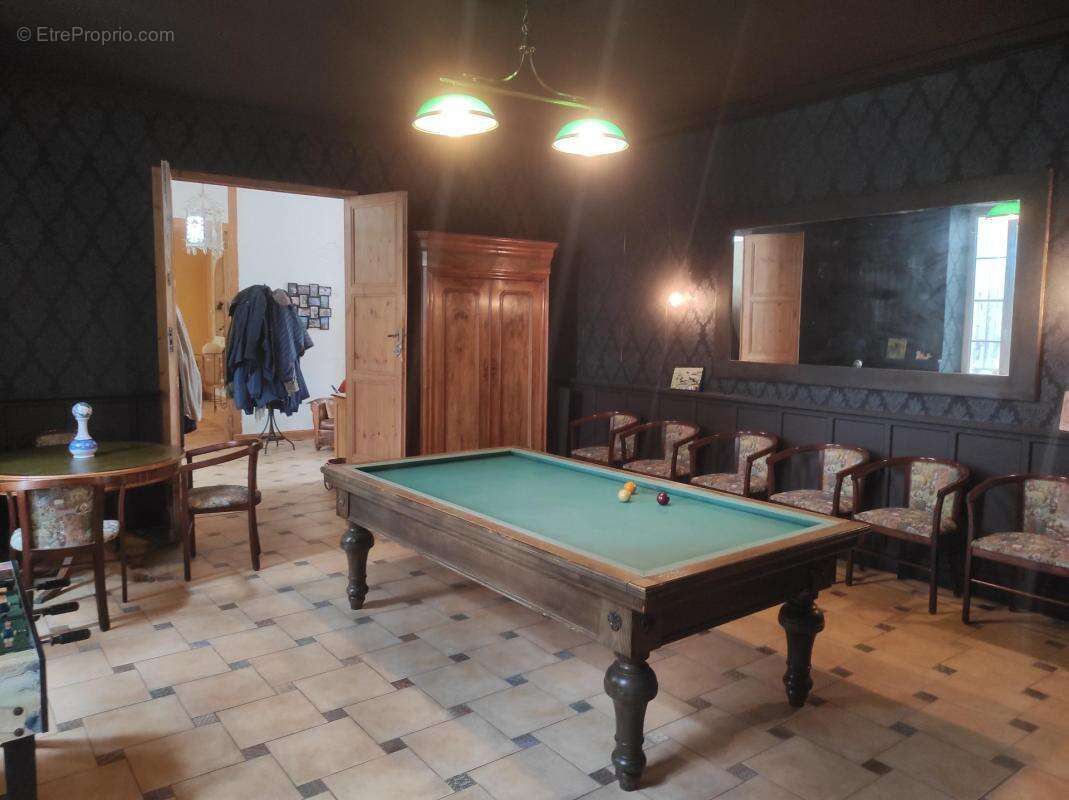 Maison à SAINT-JULIEN-DE-L&#039;ESCAP