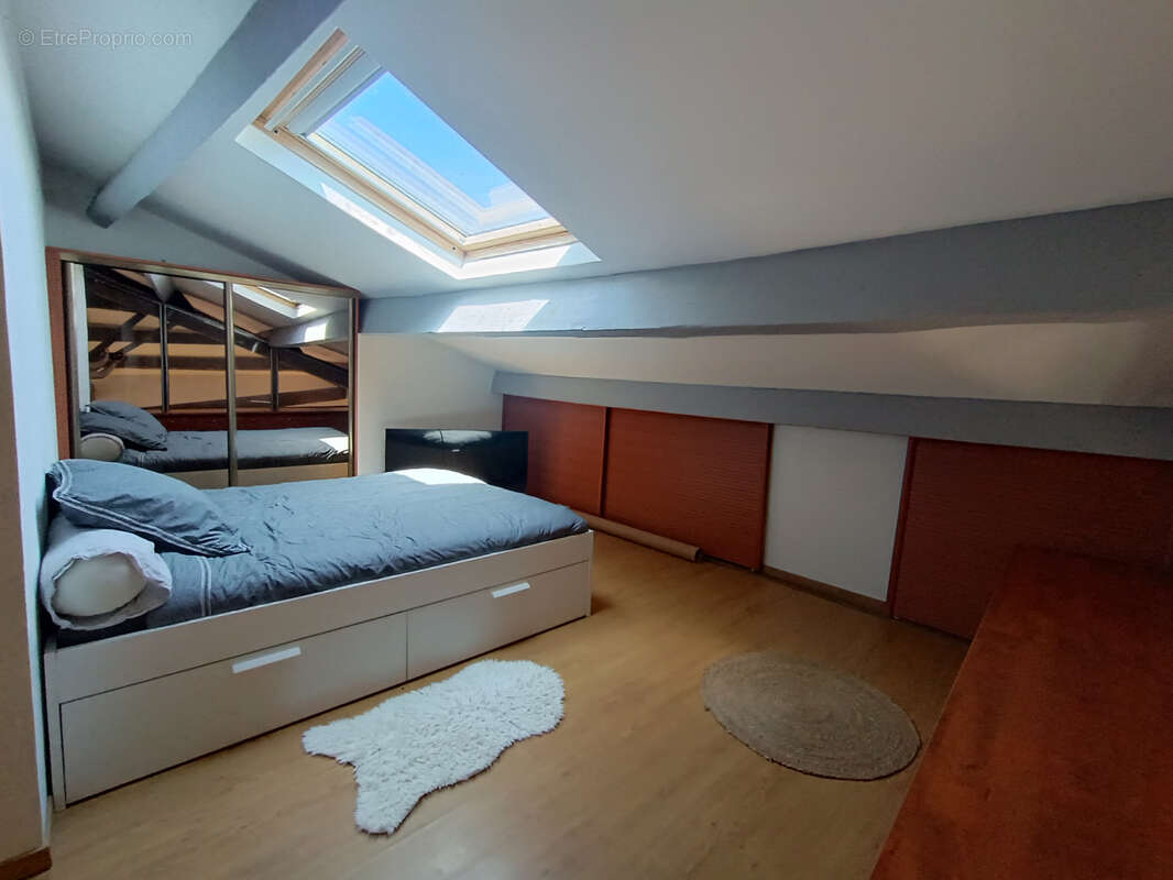 Appartement à LE POUGET