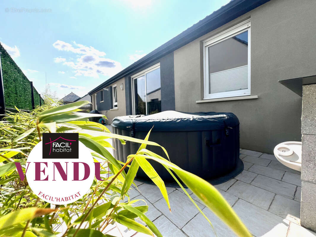 Maison à EVIN-MALMAISON