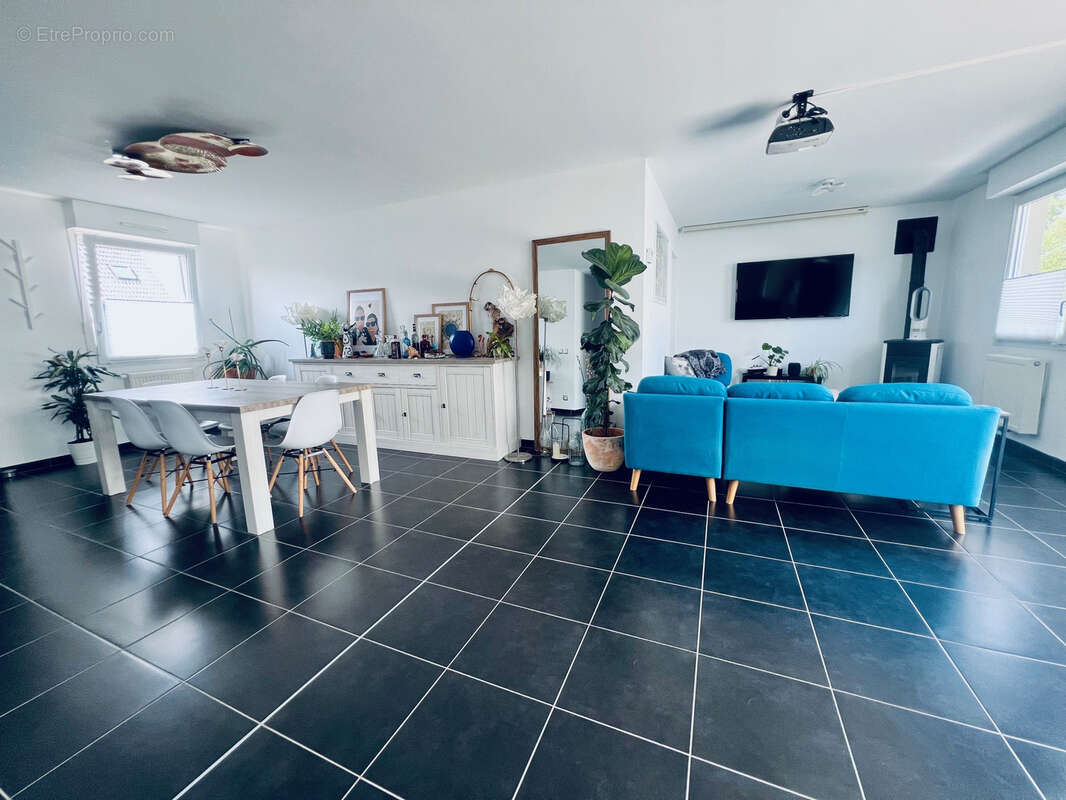 Maison à EVIN-MALMAISON