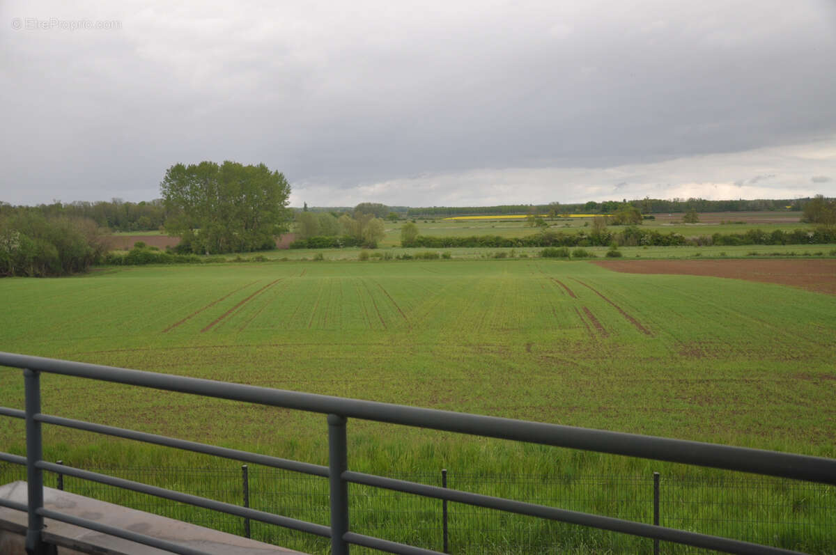 Maison à MEURSANGES