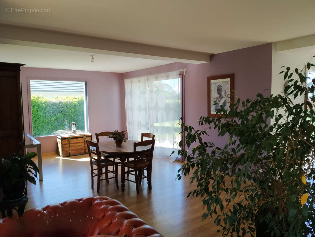 Maison à MEURSANGES