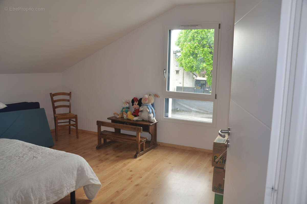 Maison à MEURSANGES