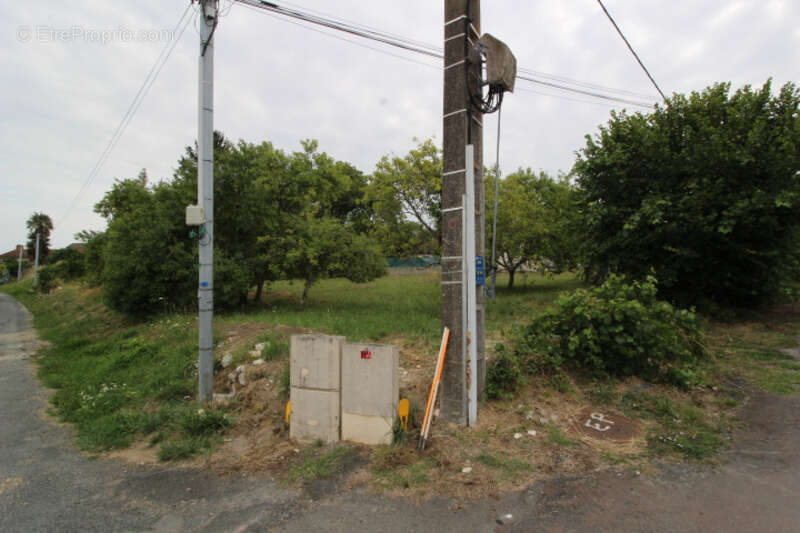 Terrain à CHATELLERAULT