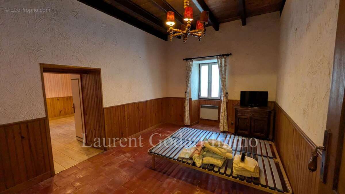 Maison à CASTILLONNES