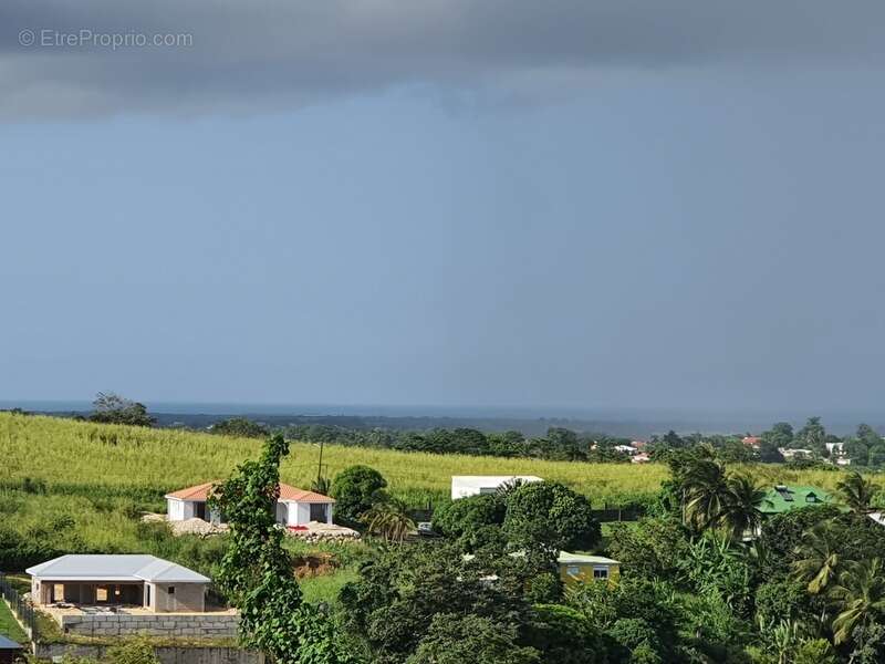 Maison à PETIT-BOURG
