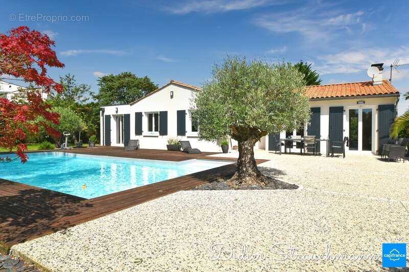 Maison à AIGREFEUILLE-D&#039;AUNIS