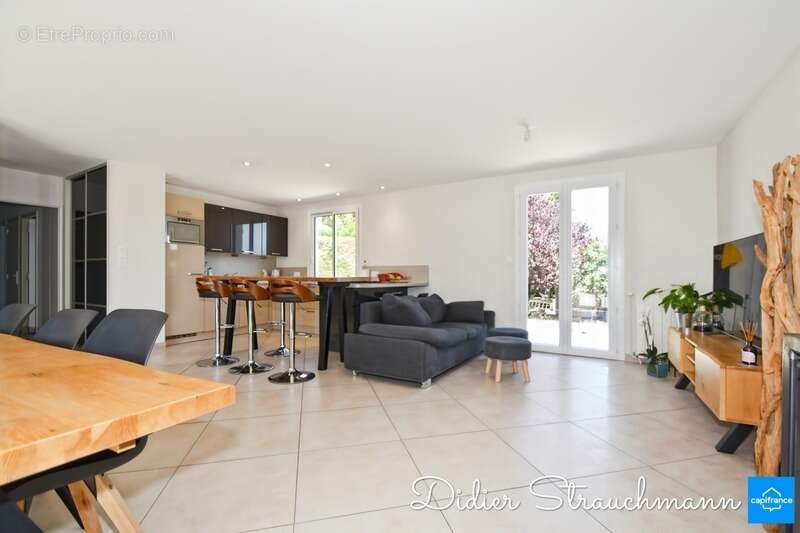 Maison à AIGREFEUILLE-D&#039;AUNIS