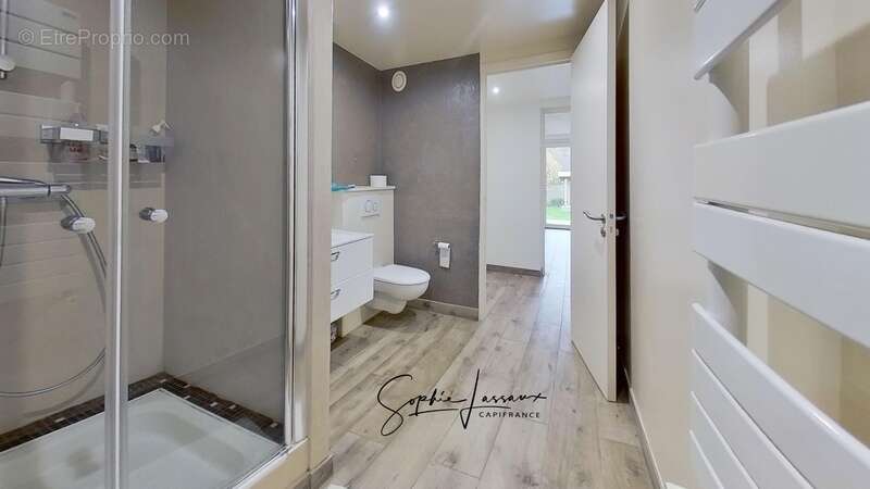 Maison à LA CELLE-SAINT-CLOUD