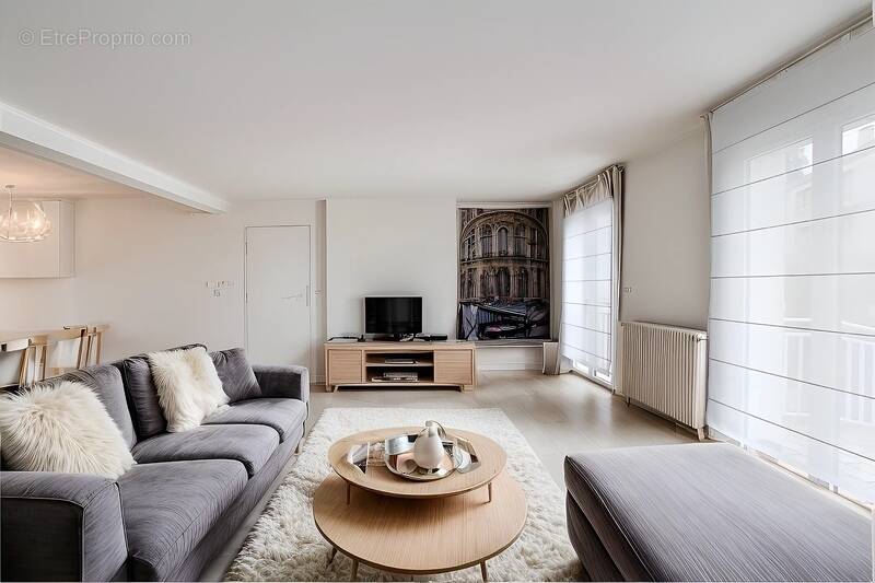 Maison à LA CELLE-SAINT-CLOUD