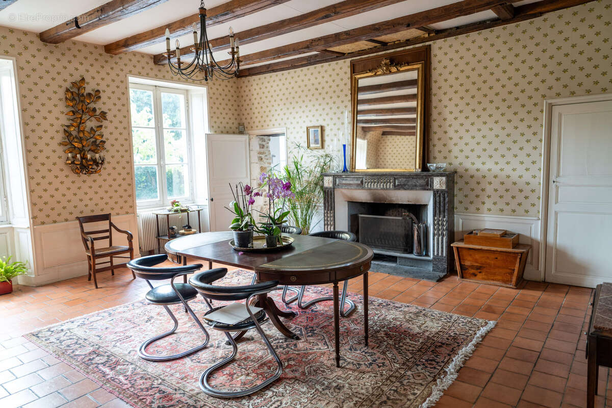 Maison à TALMONT-SAINT-HILAIRE