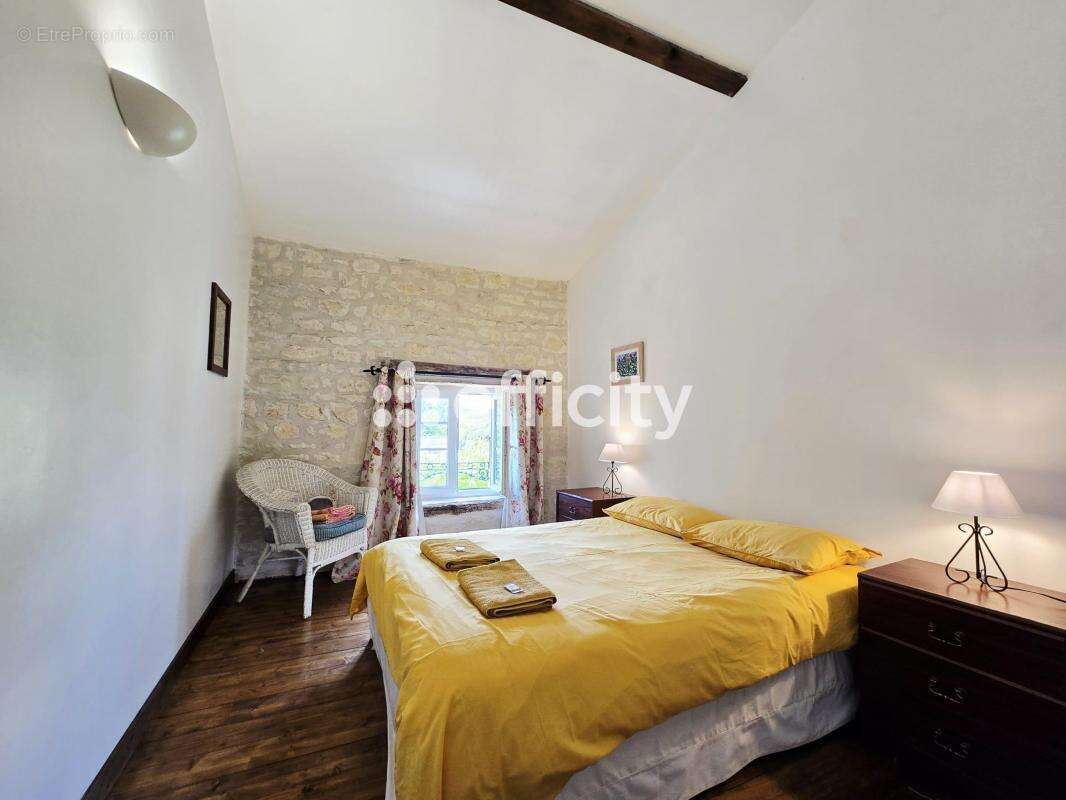 Maison à DOEUIL-SUR-LE-MIGNON