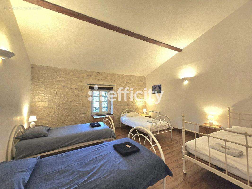 Maison à DOEUIL-SUR-LE-MIGNON