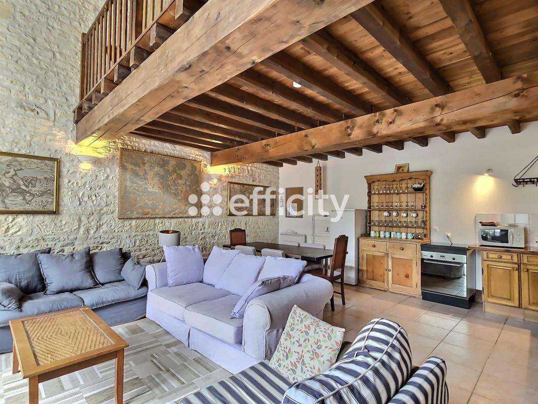 Maison à DOEUIL-SUR-LE-MIGNON