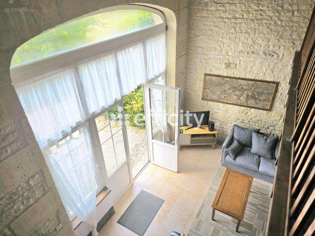 Maison à DOEUIL-SUR-LE-MIGNON