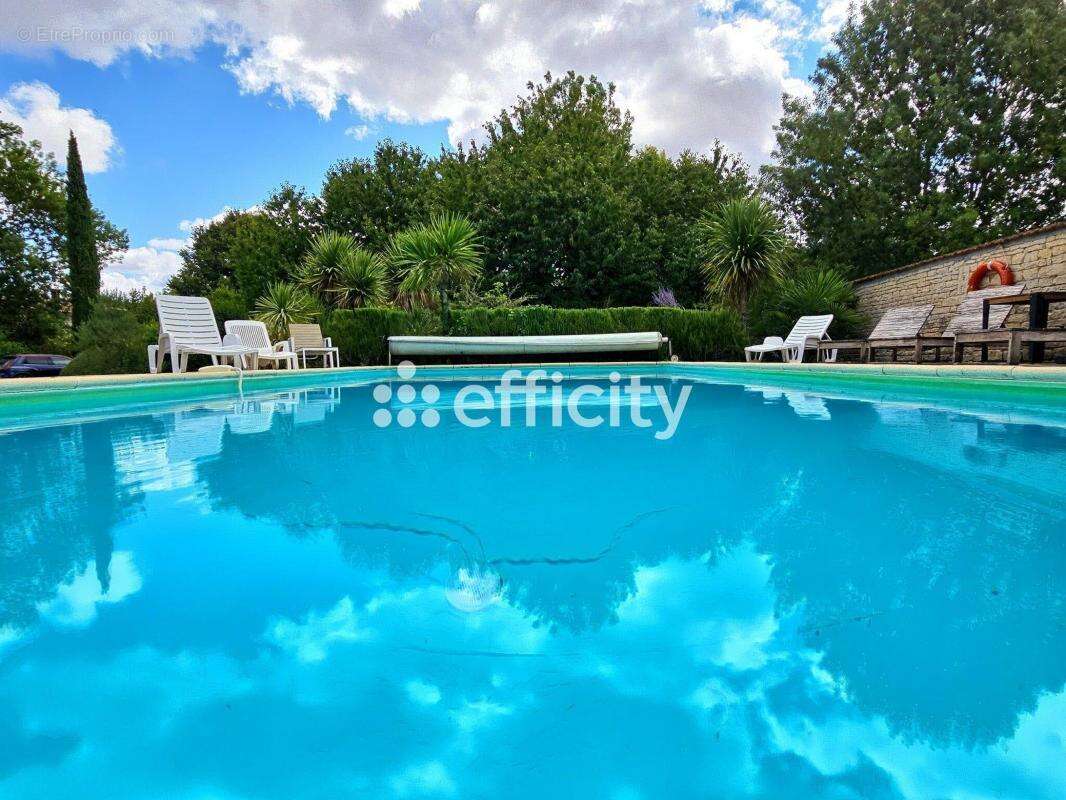 Maison à DOEUIL-SUR-LE-MIGNON