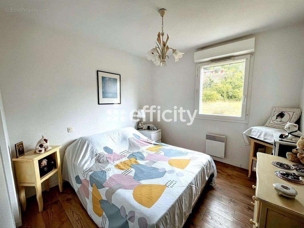 Appartement à PORT-SAINTE-FOY-ET-PONCHAPT