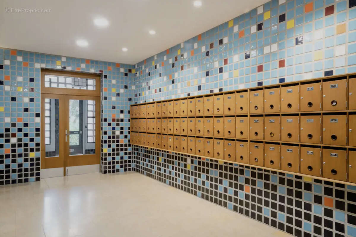 Appartement à MARSEILLE-2E