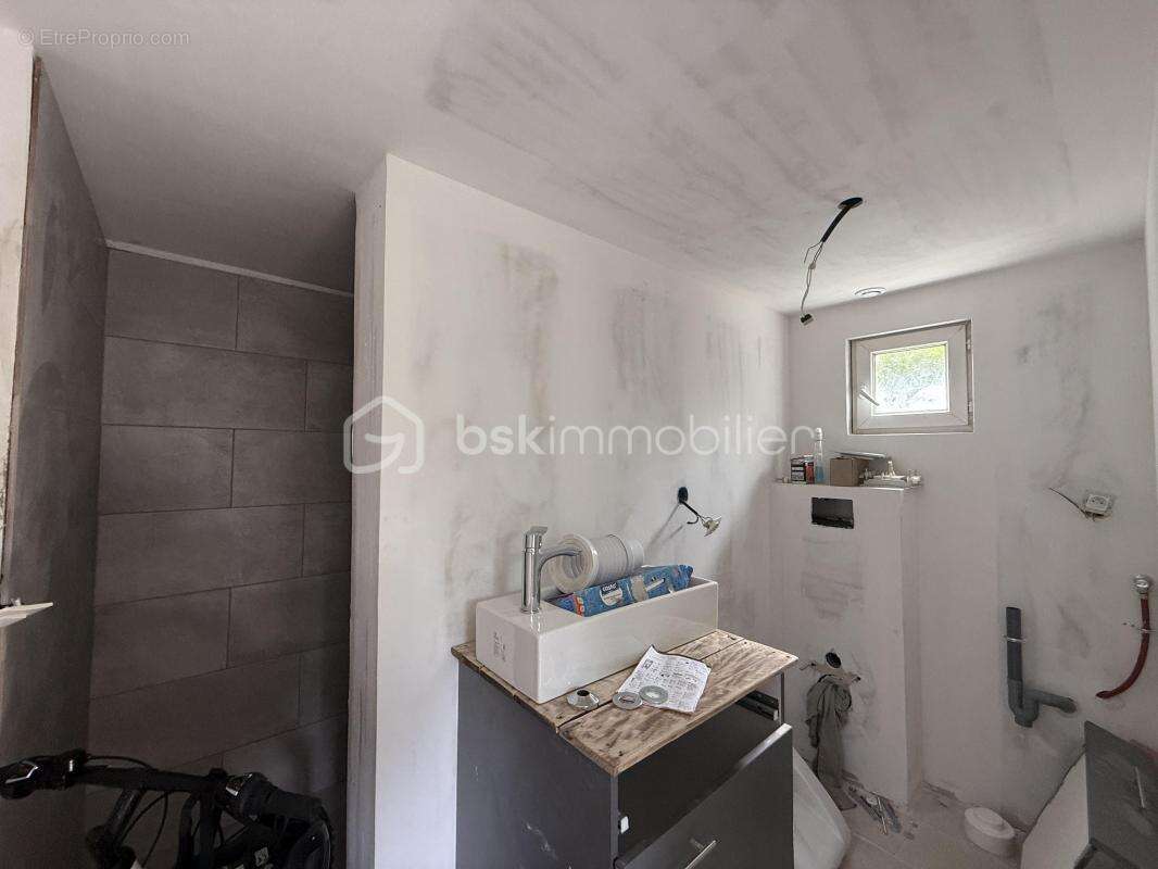 Maison à PONT-L&#039;EVEQUE