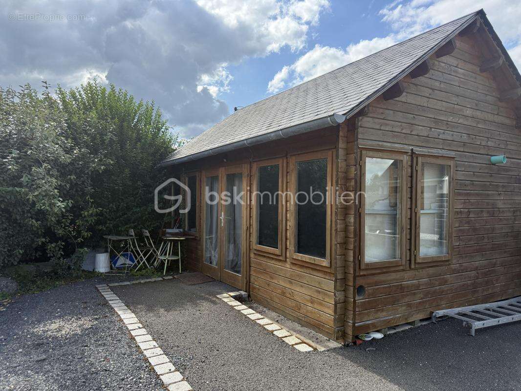 Maison à PONT-L&#039;EVEQUE