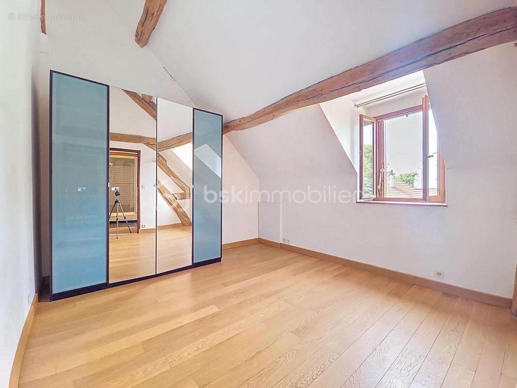 Appartement à THORIGNY-SUR-MARNE