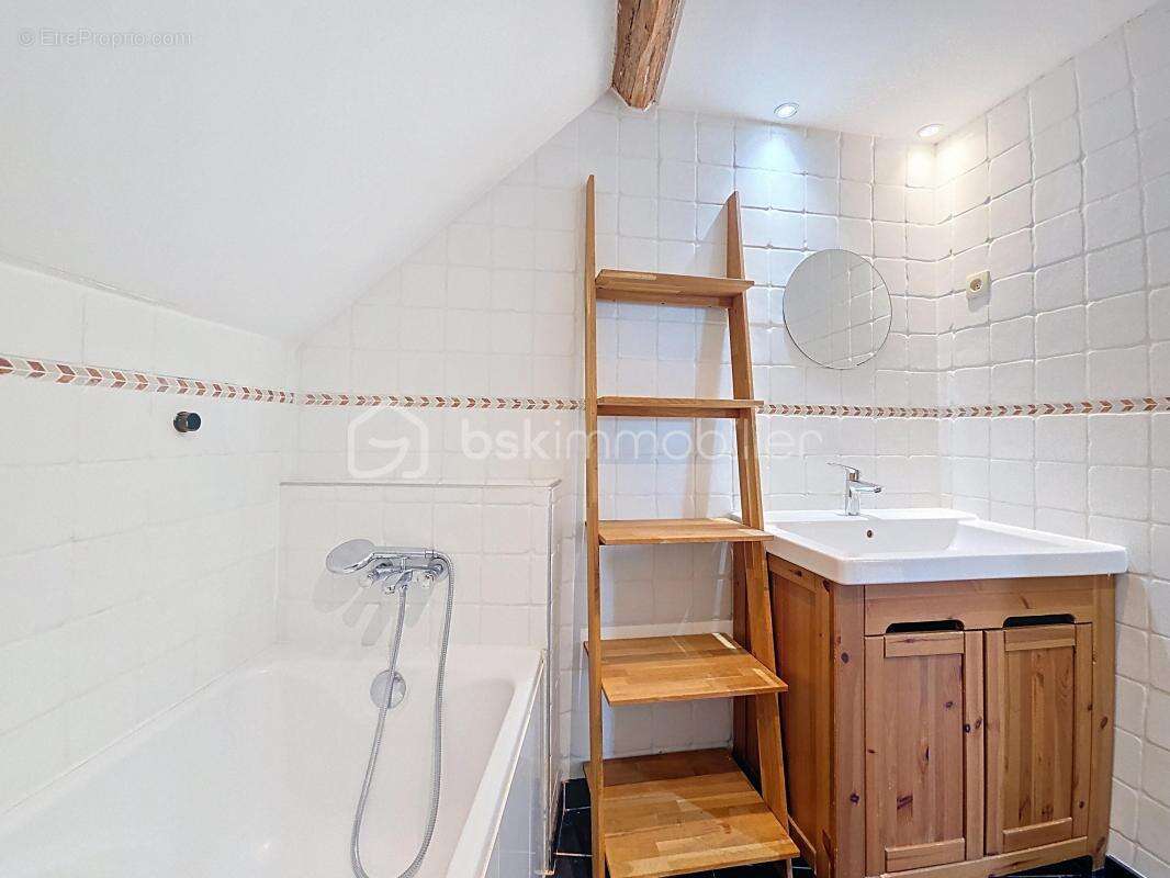 Appartement à THORIGNY-SUR-MARNE