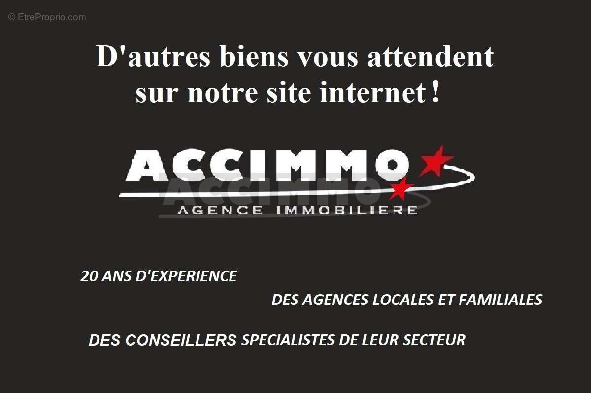 Terrain à LABRUGUIERE