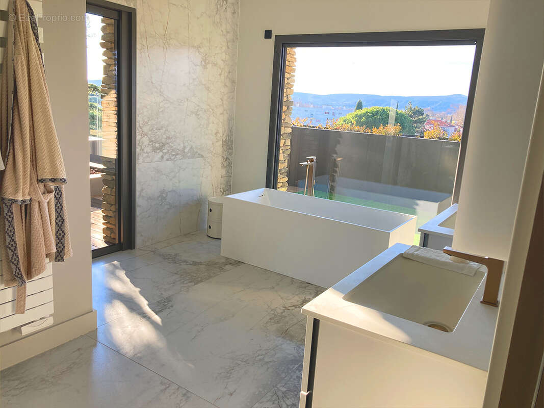 Appartement à MONTELIMAR