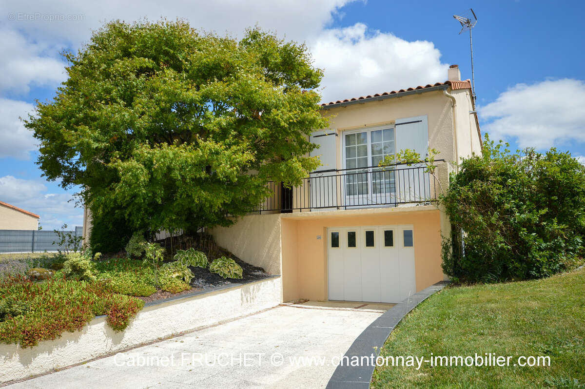 Maison à MONSIREIGNE