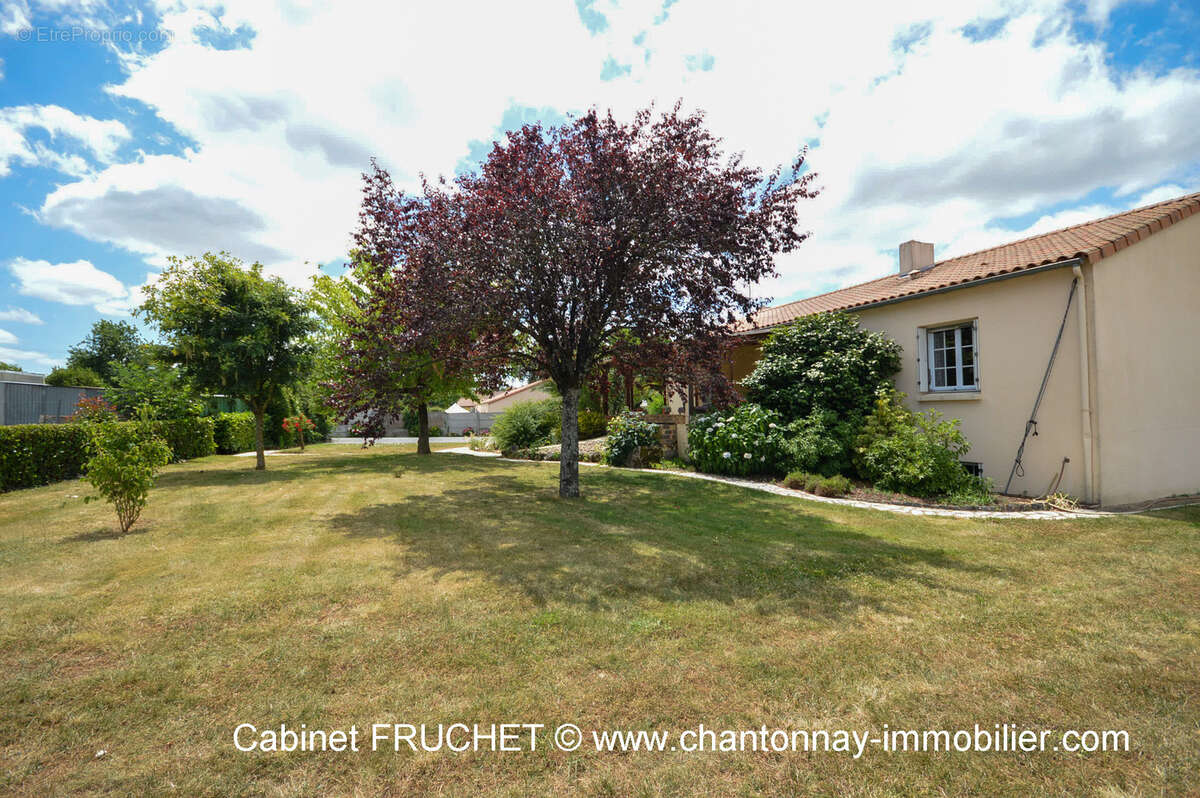 Maison à MONSIREIGNE