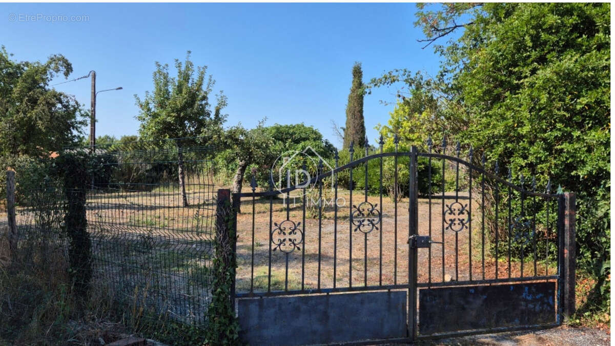 Maison à MONTPON-MENESTEROL