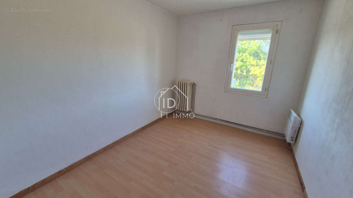 Maison à MONTPON-MENESTEROL