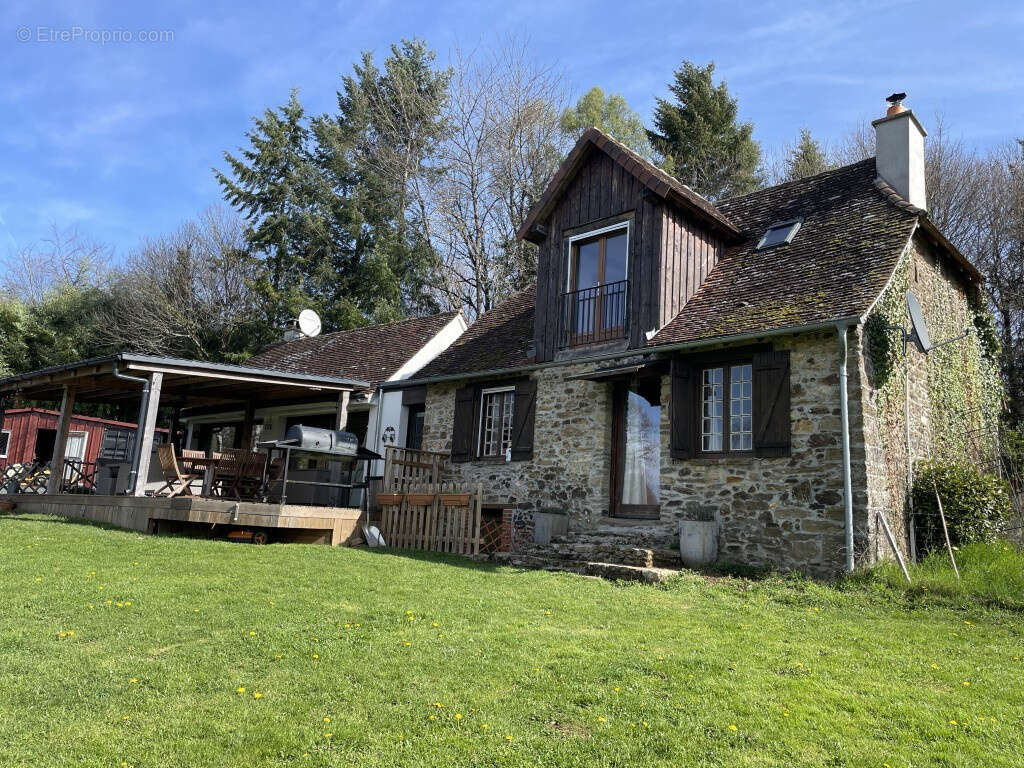 Maison à SAINT-SORNIN-LAVOLPS