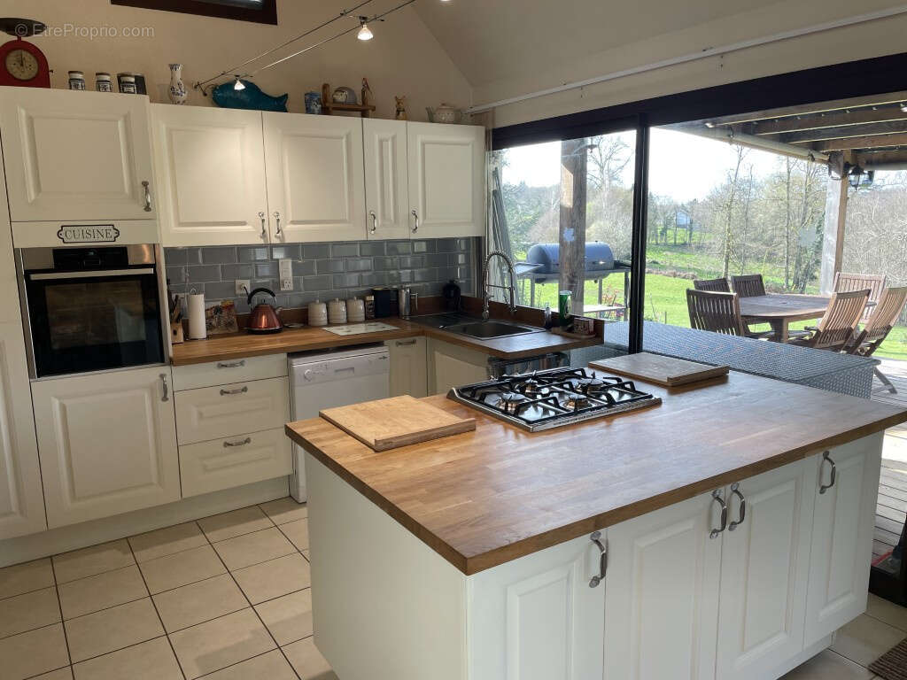 Maison à SAINT-SORNIN-LAVOLPS