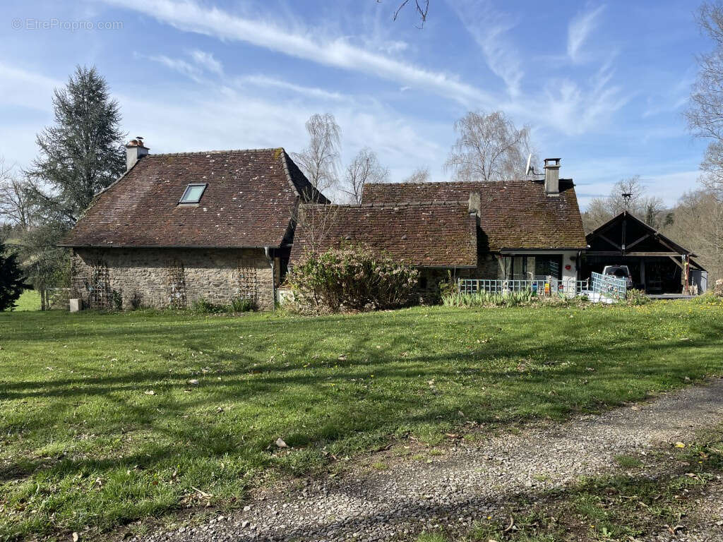 Maison à SAINT-SORNIN-LAVOLPS