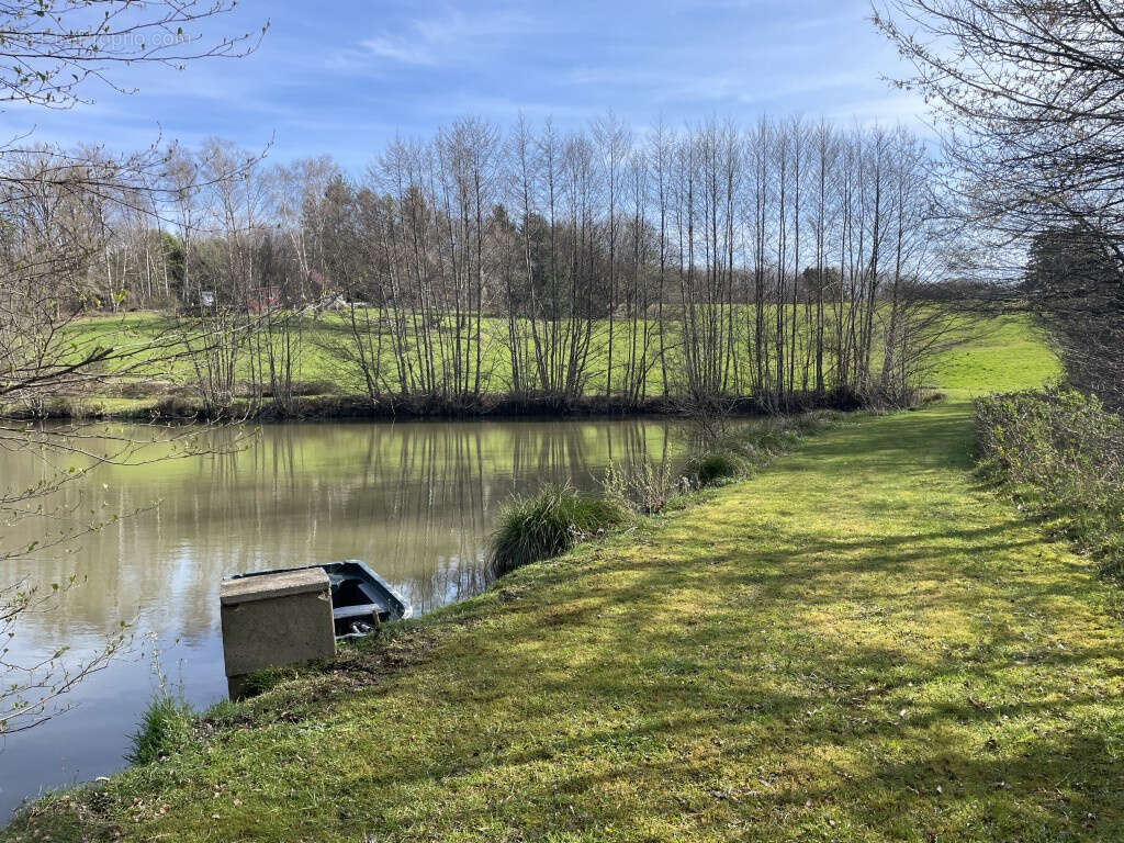 Maison à SAINT-SORNIN-LAVOLPS