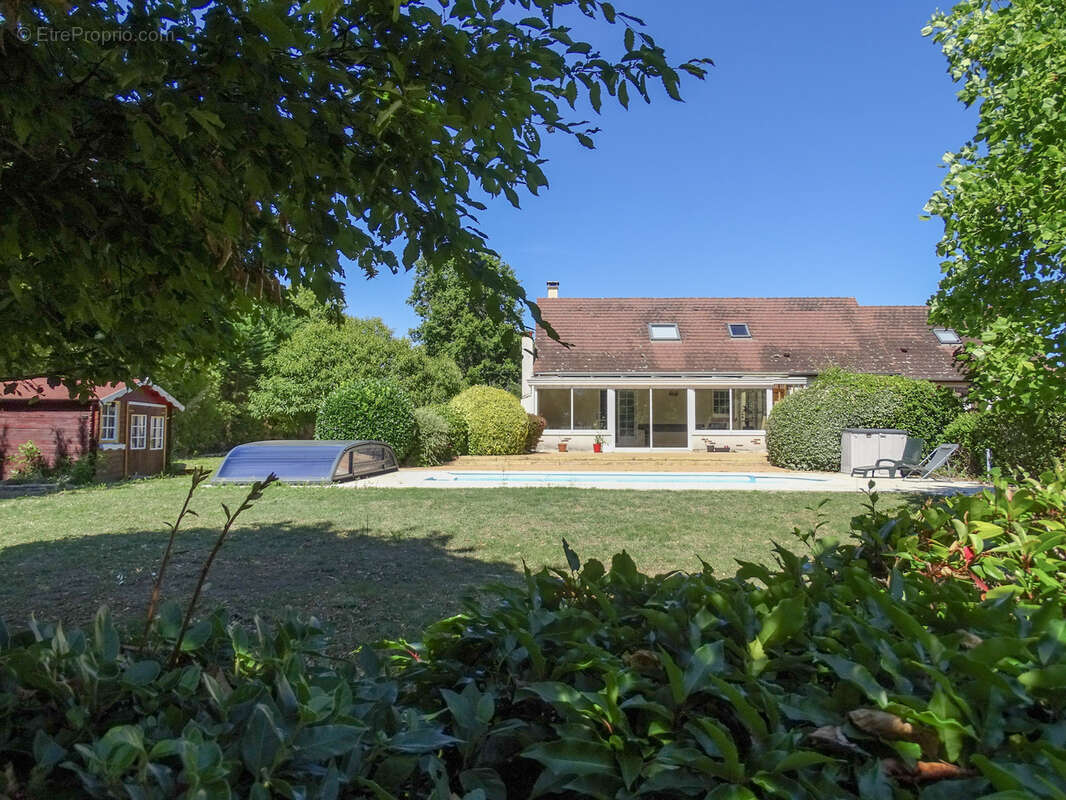 Maison à CHATRES-SUR-CHER