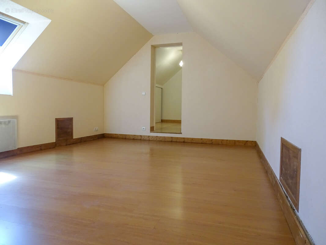 Maison à CHATRES-SUR-CHER