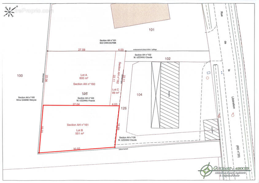 Terrain à MONTAULIN