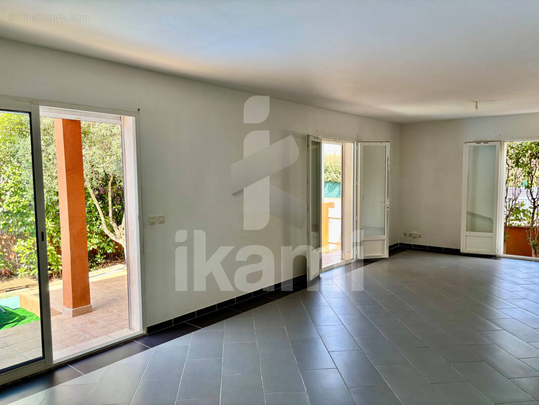 Maison à SAINT-BAUZILLE-DE-PUTOIS