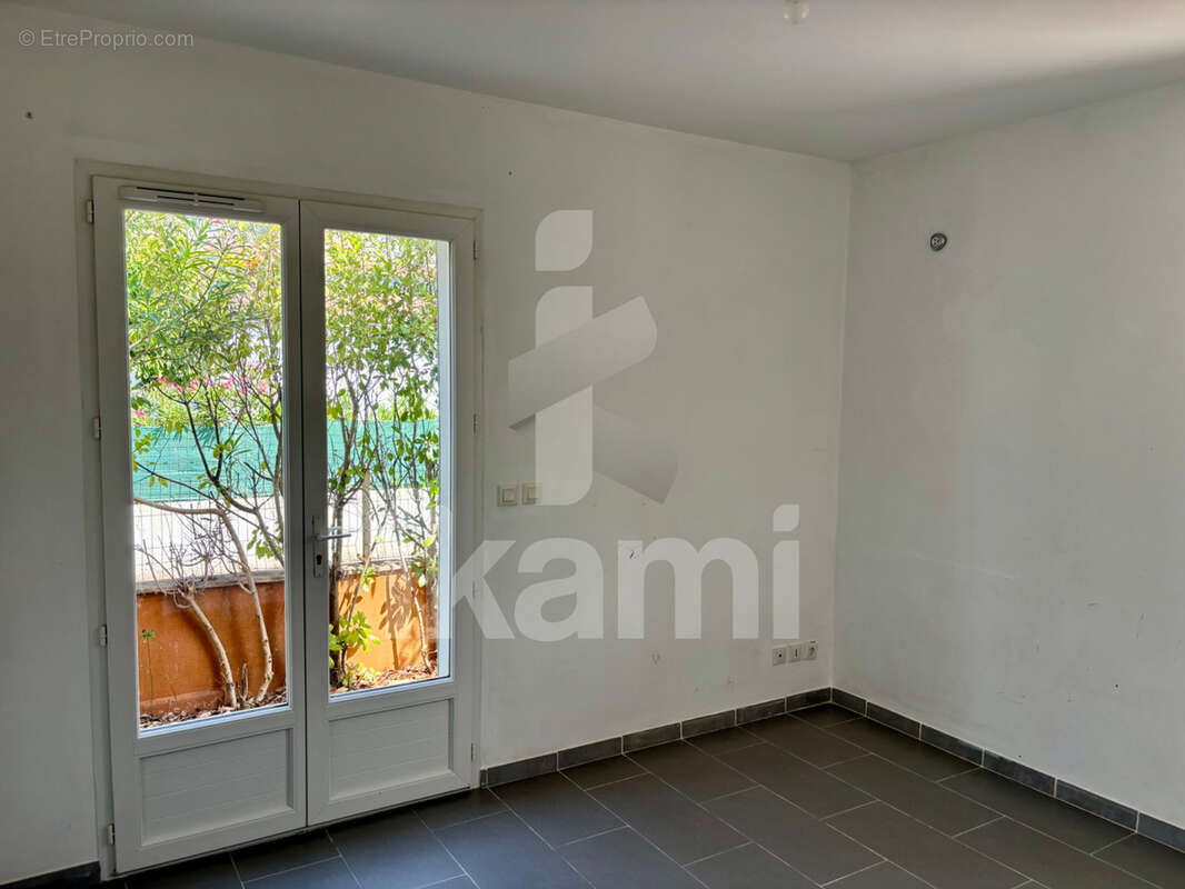 Maison à SAINT-BAUZILLE-DE-PUTOIS