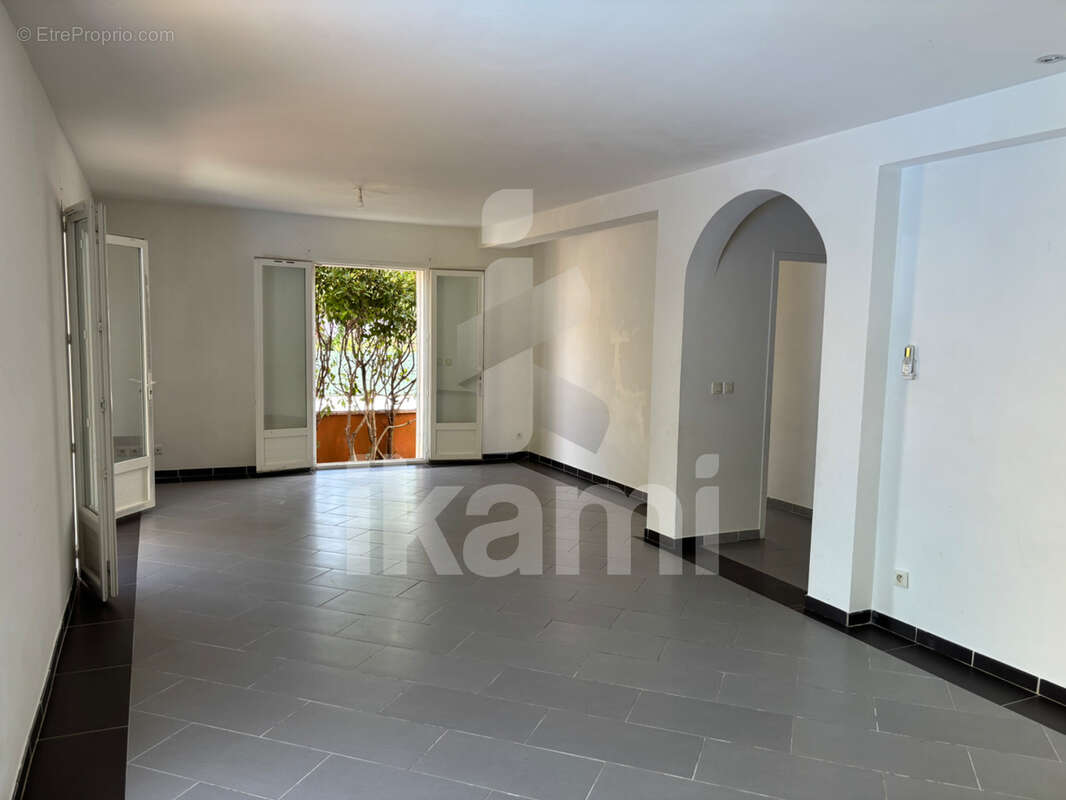 Maison à SAINT-BAUZILLE-DE-PUTOIS